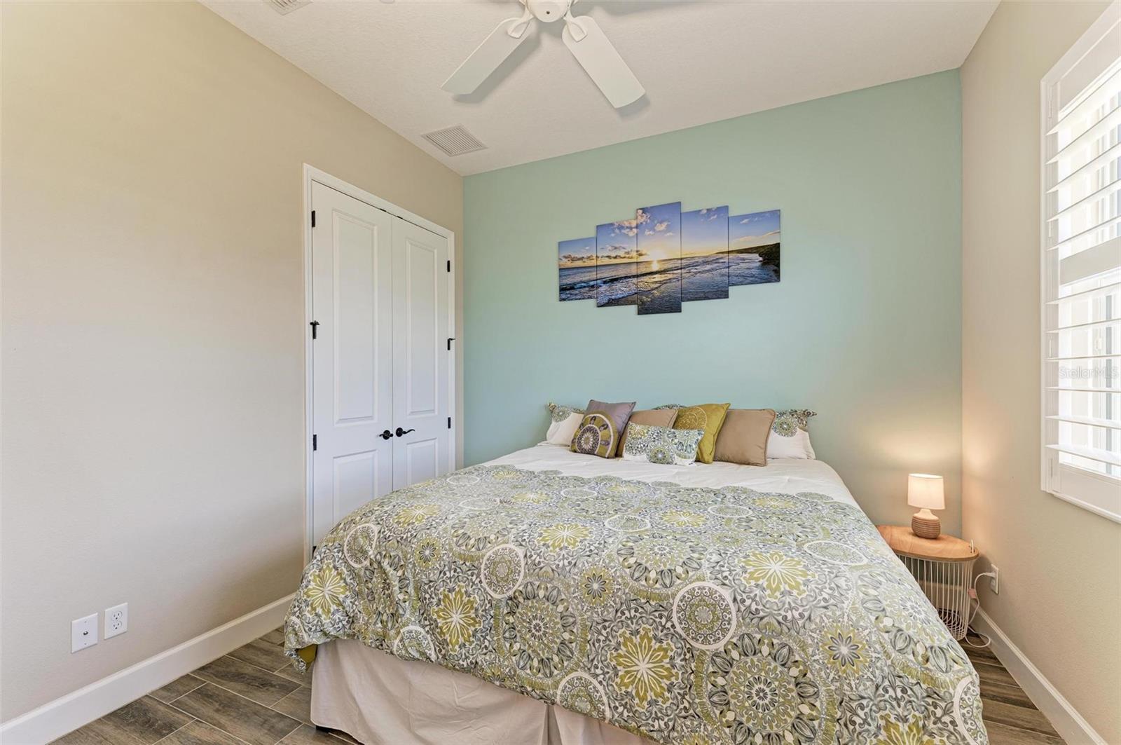 Image 38 of 98 For 367 Compass Point Drive 201