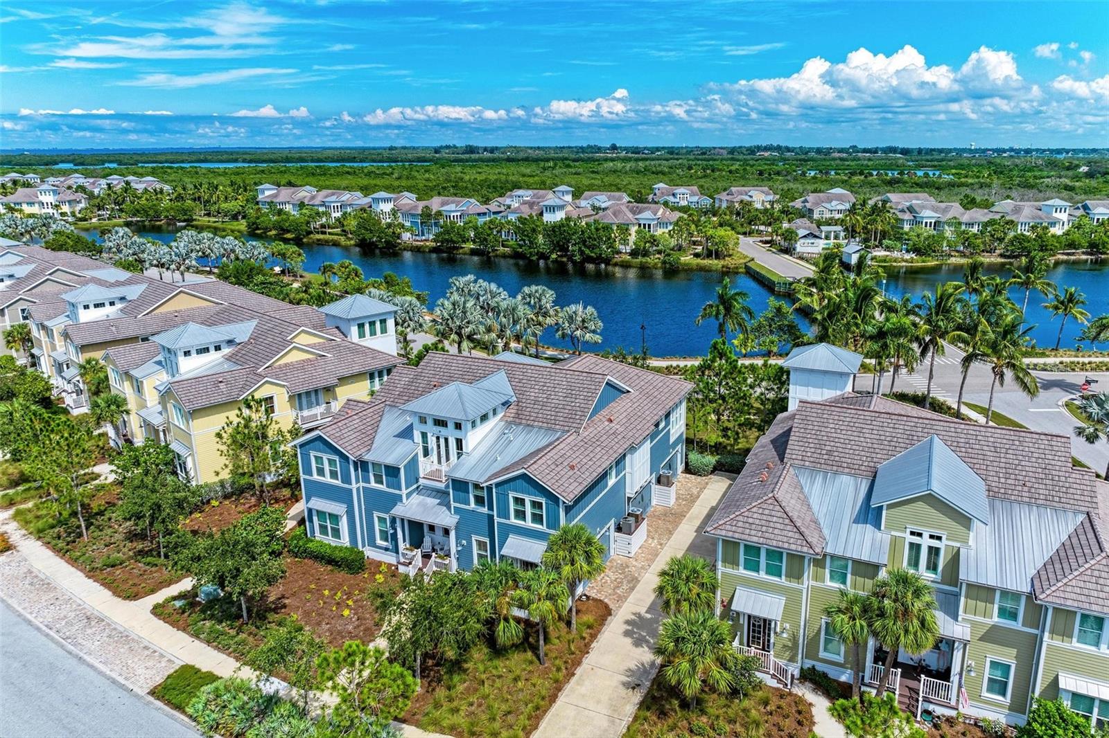 Image 46 of 98 For 367 Compass Point Drive 201