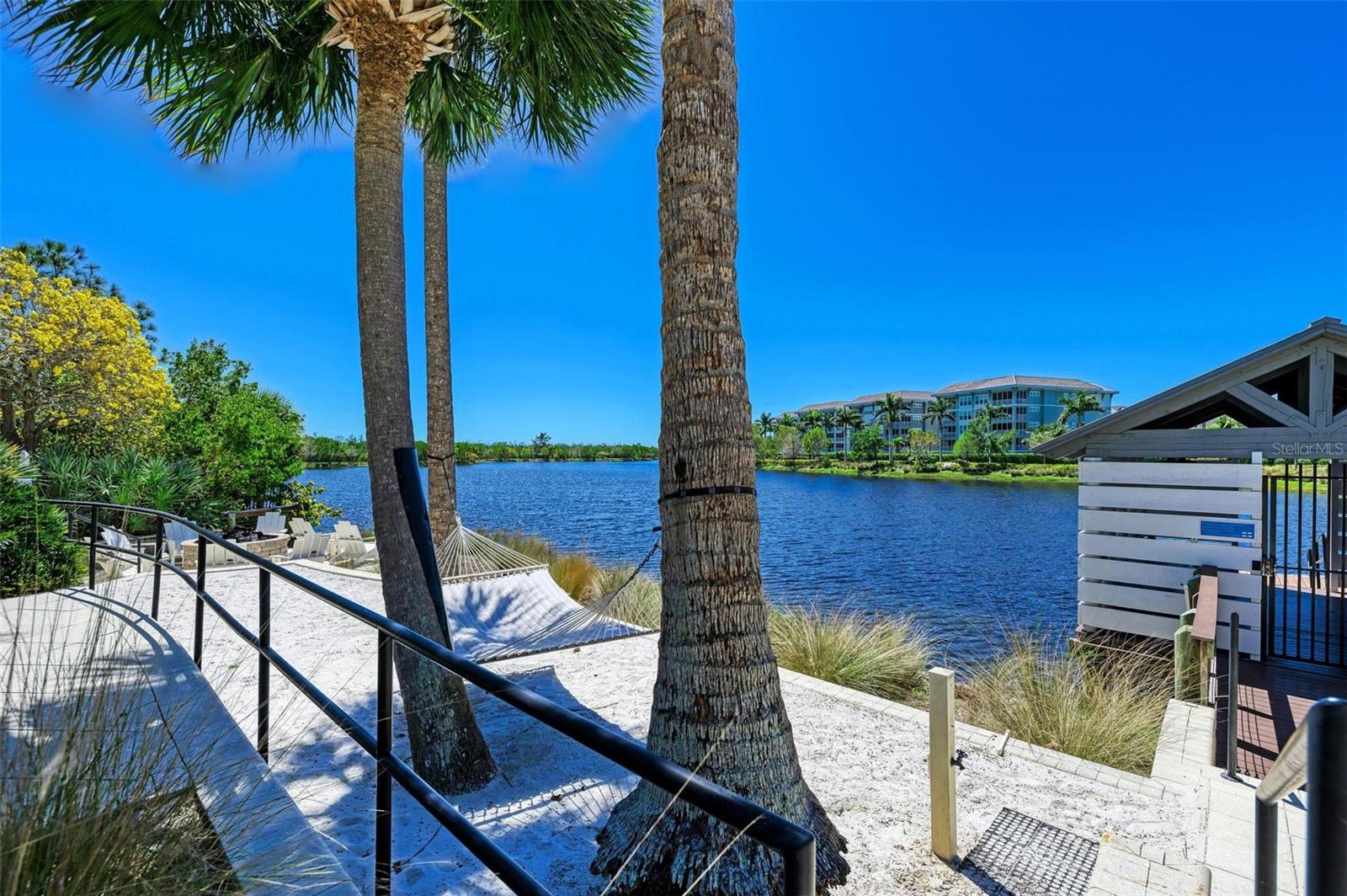 Image 84 of 98 For 367 Compass Point Drive 201