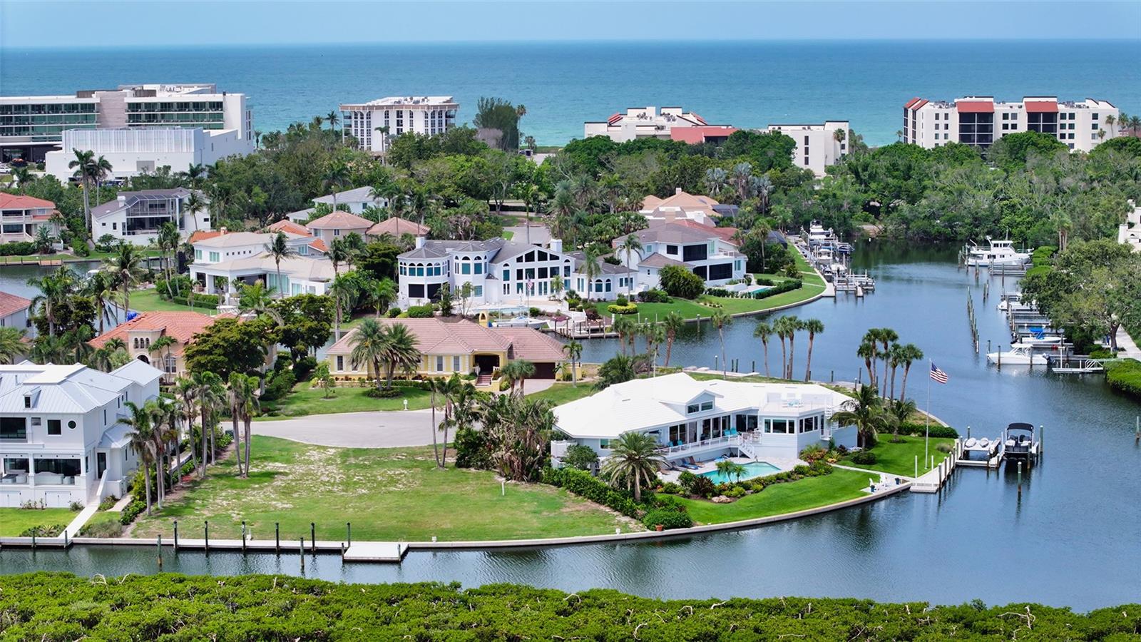 Image 14 of 18 For 1630 Harbor Cay Lane