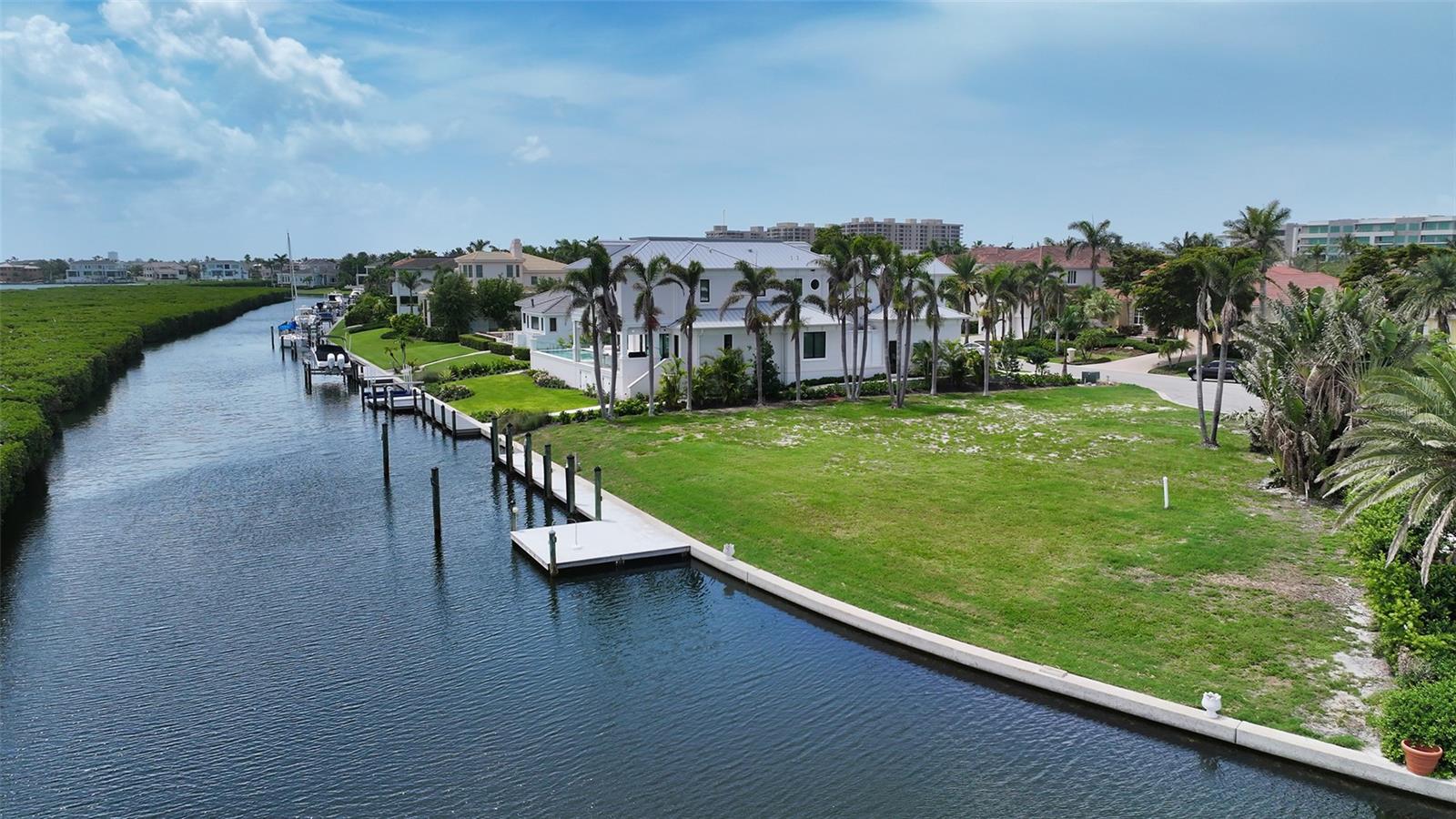 Image 3 of 18 For 1630 Harbor Cay Lane