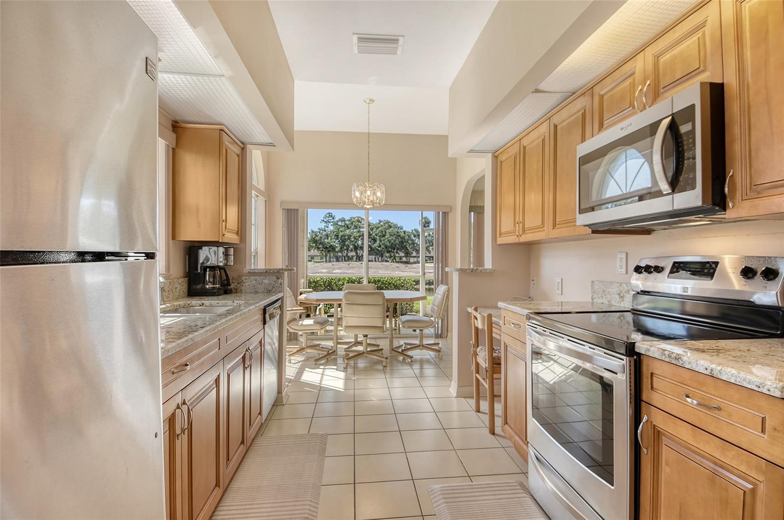 Image 11 of 34 For 5598 Golf Pointe Drive