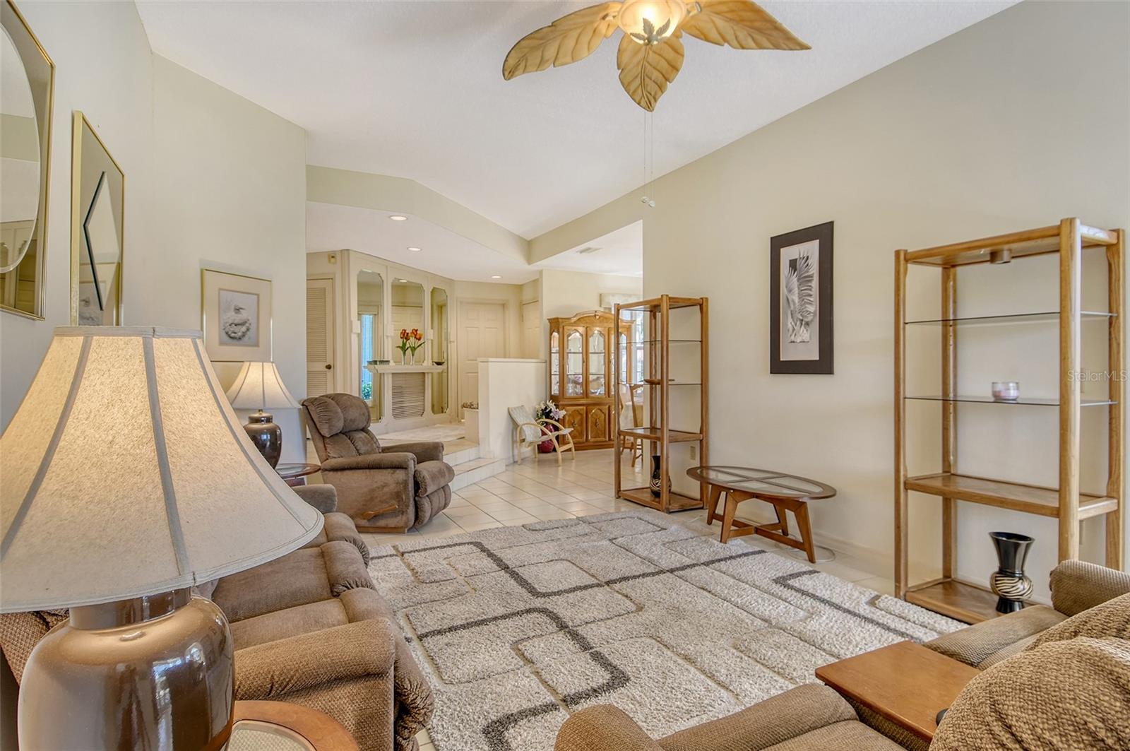 Image 8 of 34 For 5598 Golf Pointe Drive