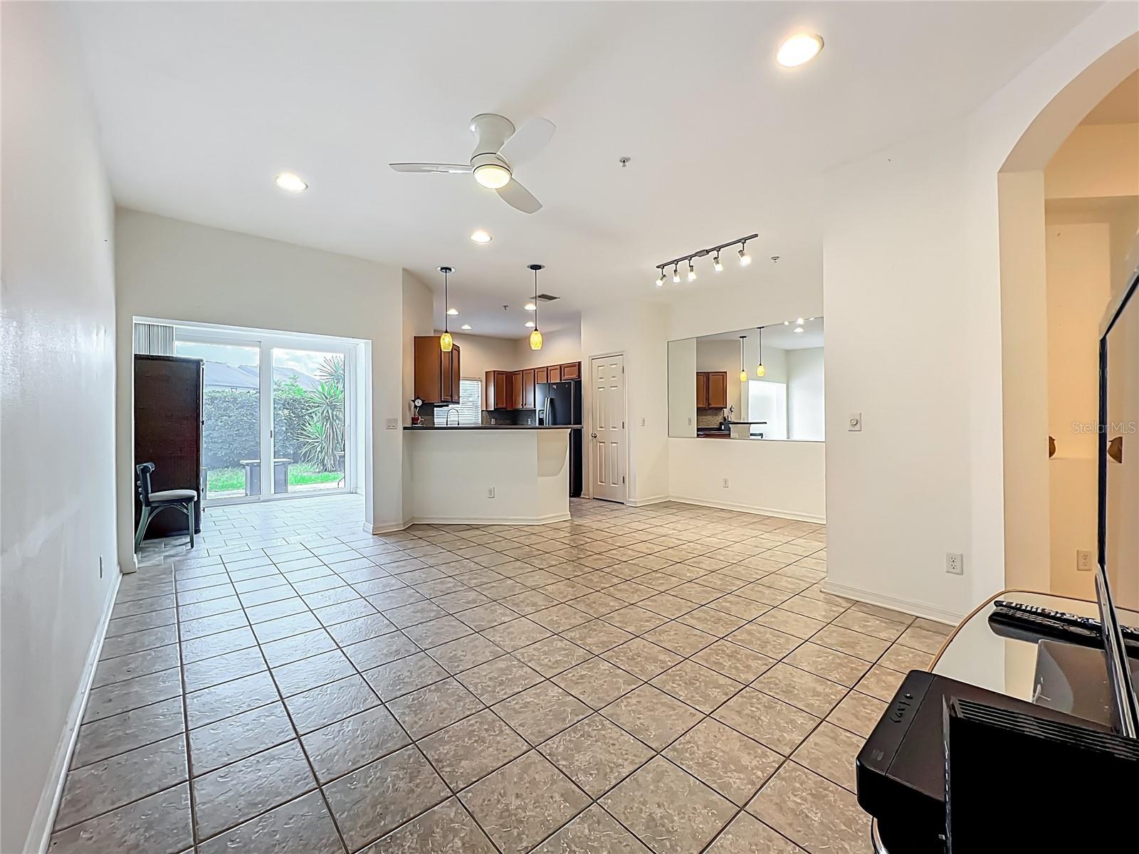 Image 3 of 40 For 1510 Grantham Drive