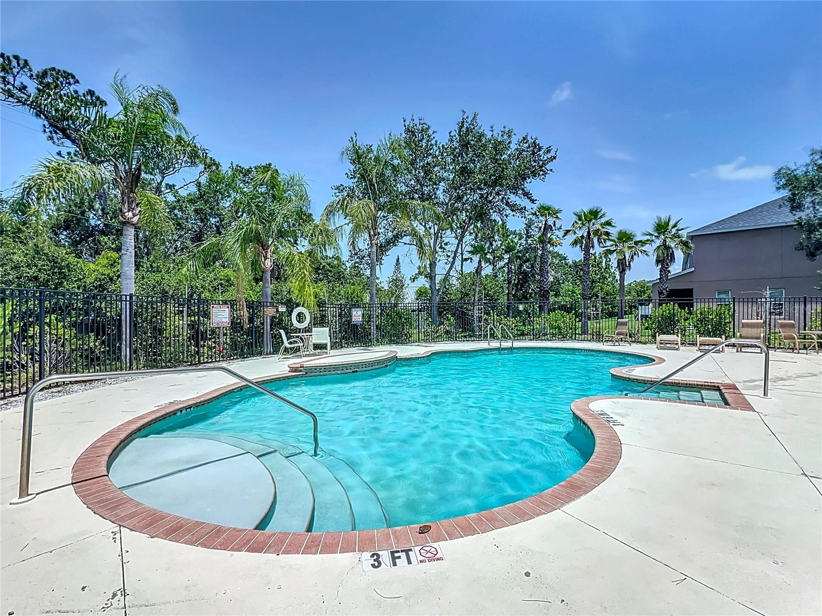 Image 4 of 40 For 1510 Grantham Drive