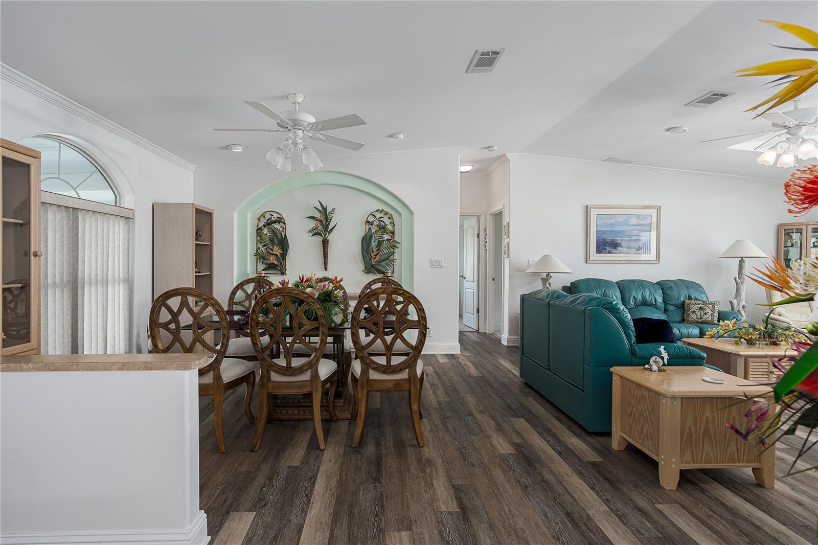Image 6 of 37 For 8418 Regal Way