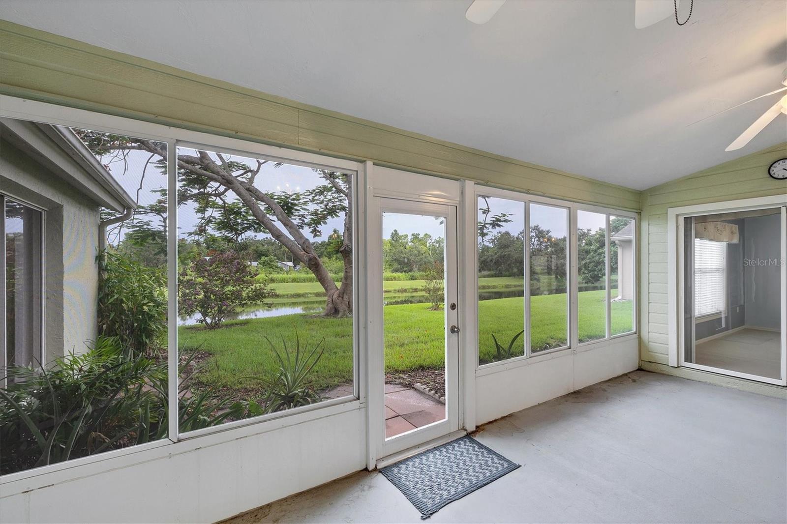Image 33 of 42 For 6016 Ferndell Street