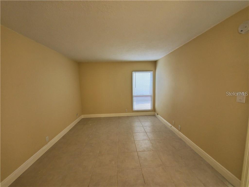 Image 11 of 31 For 2763 Woodgate Lane 105