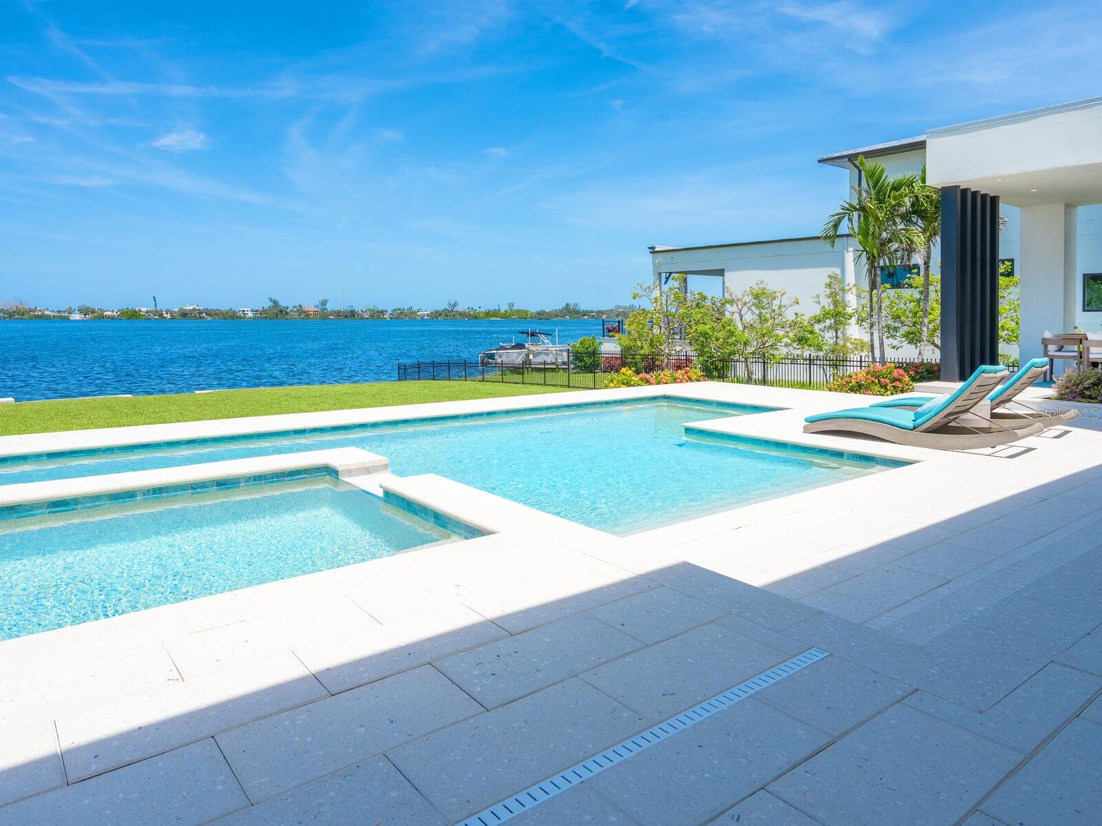 Image 59 of 99 For 622 Bayshore Drive