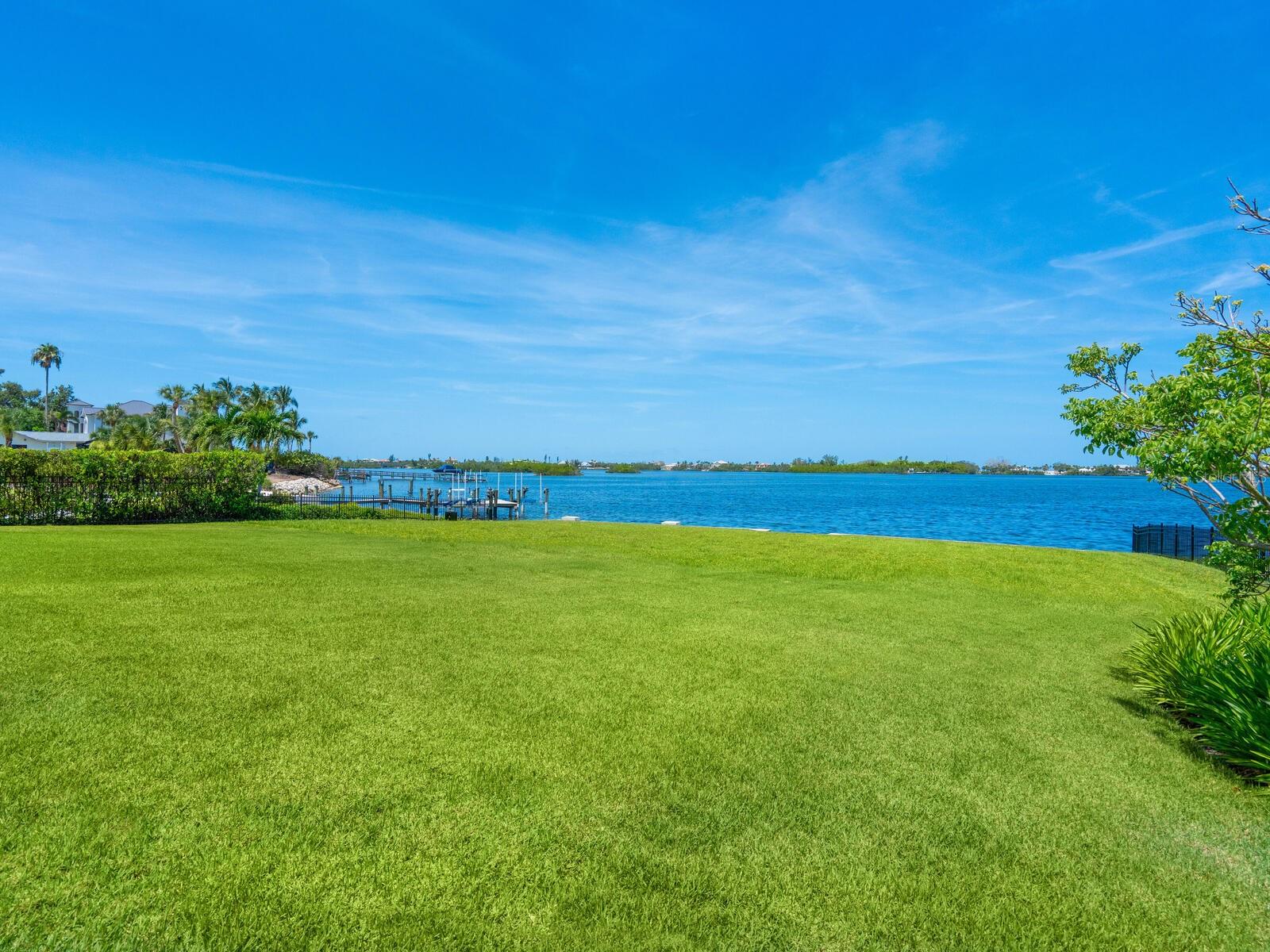 Image 66 of 99 For 622 Bayshore Drive