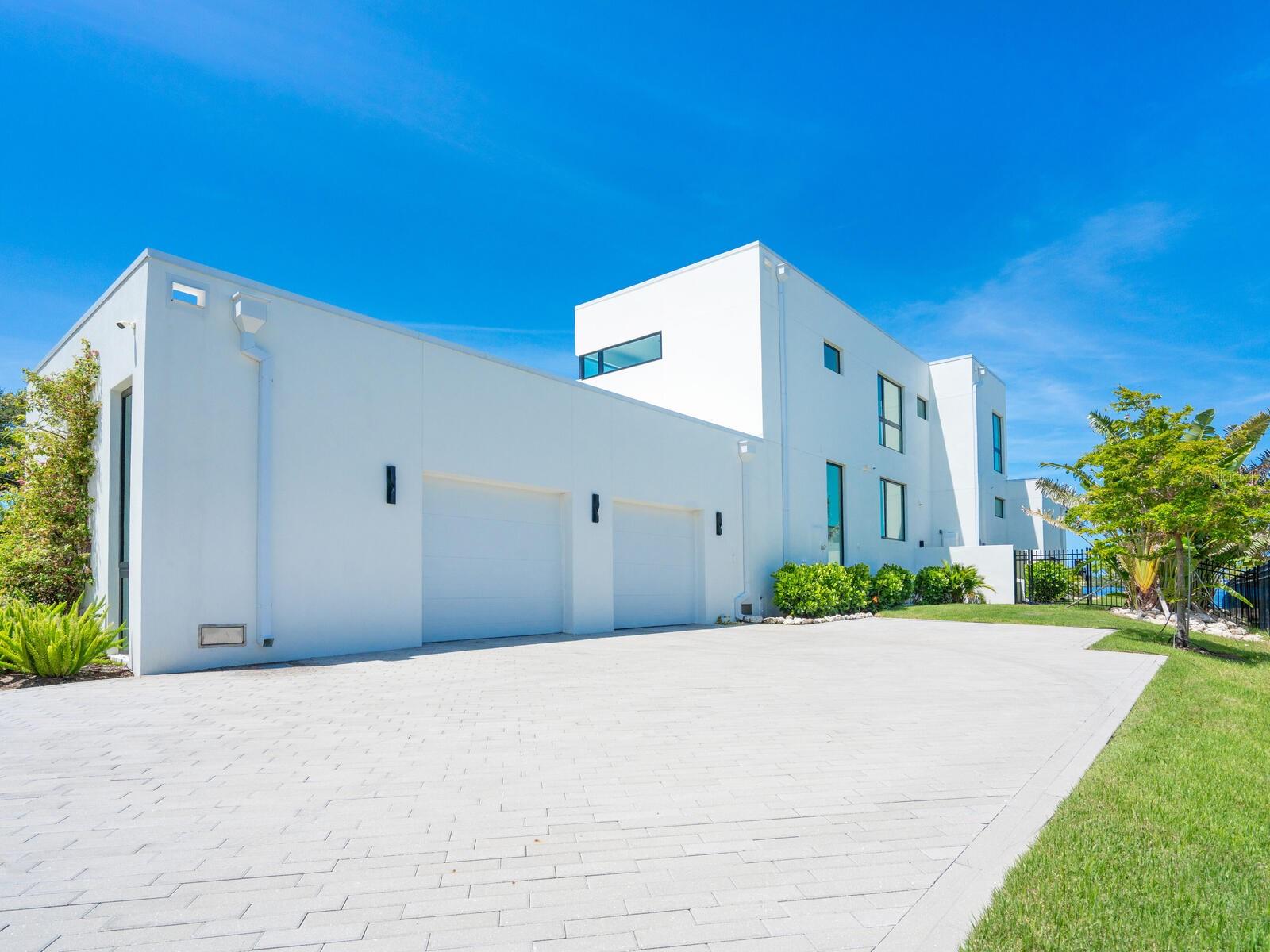 Image 74 of 99 For 622 Bayshore Drive
