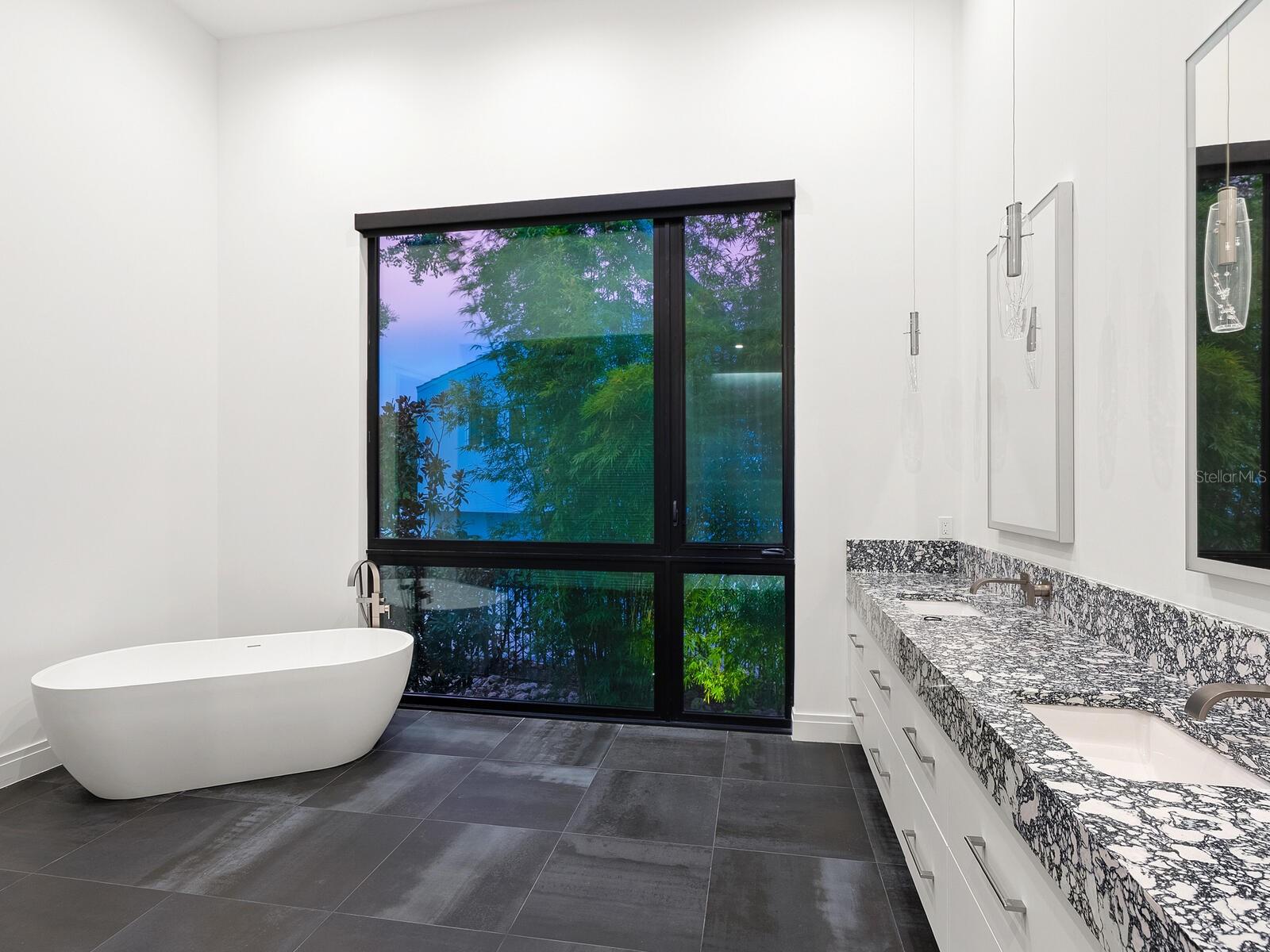 Image 84 of 99 For 622 Bayshore Drive