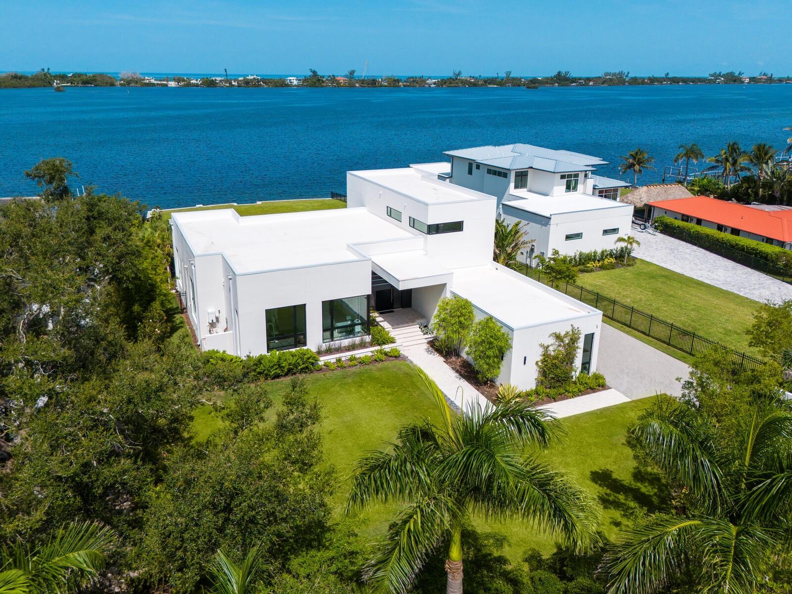 Image 97 of 99 For 622 Bayshore Drive