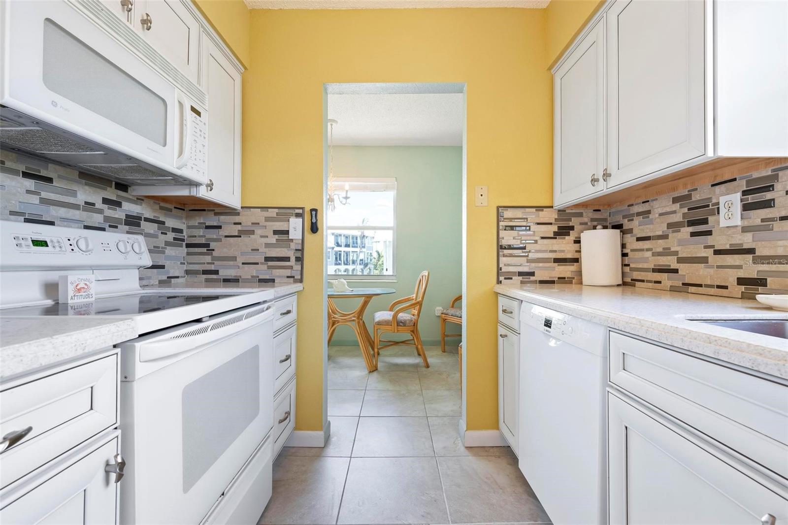Image 14 of 39 For 522 Pine Avenue 7d