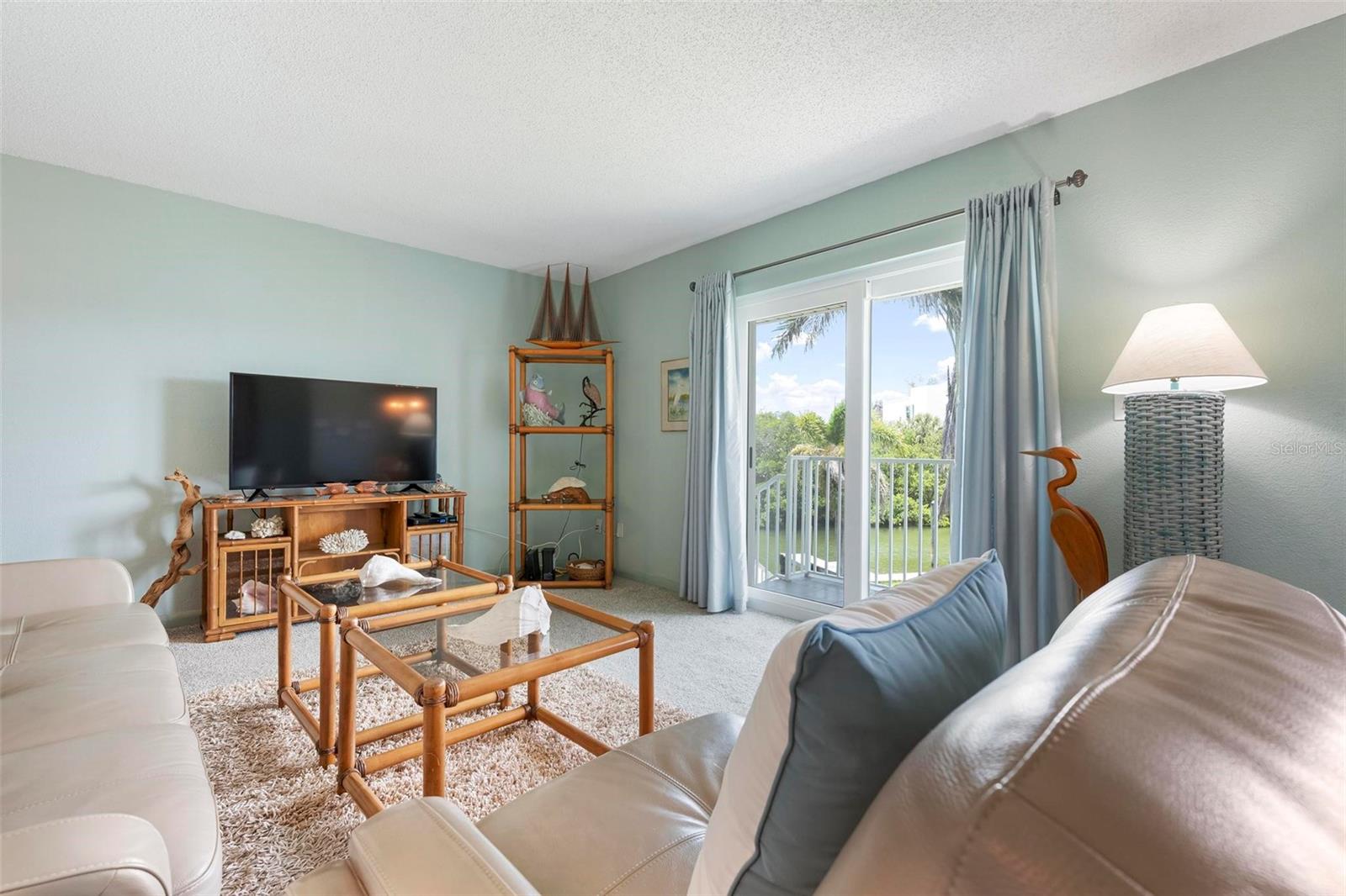 Image 9 of 39 For 522 Pine Avenue 7d