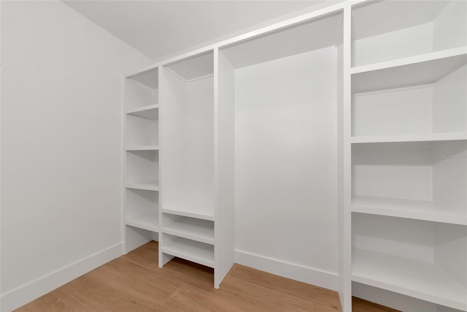 Image 13 of 66 For 4515 19th Avenue W