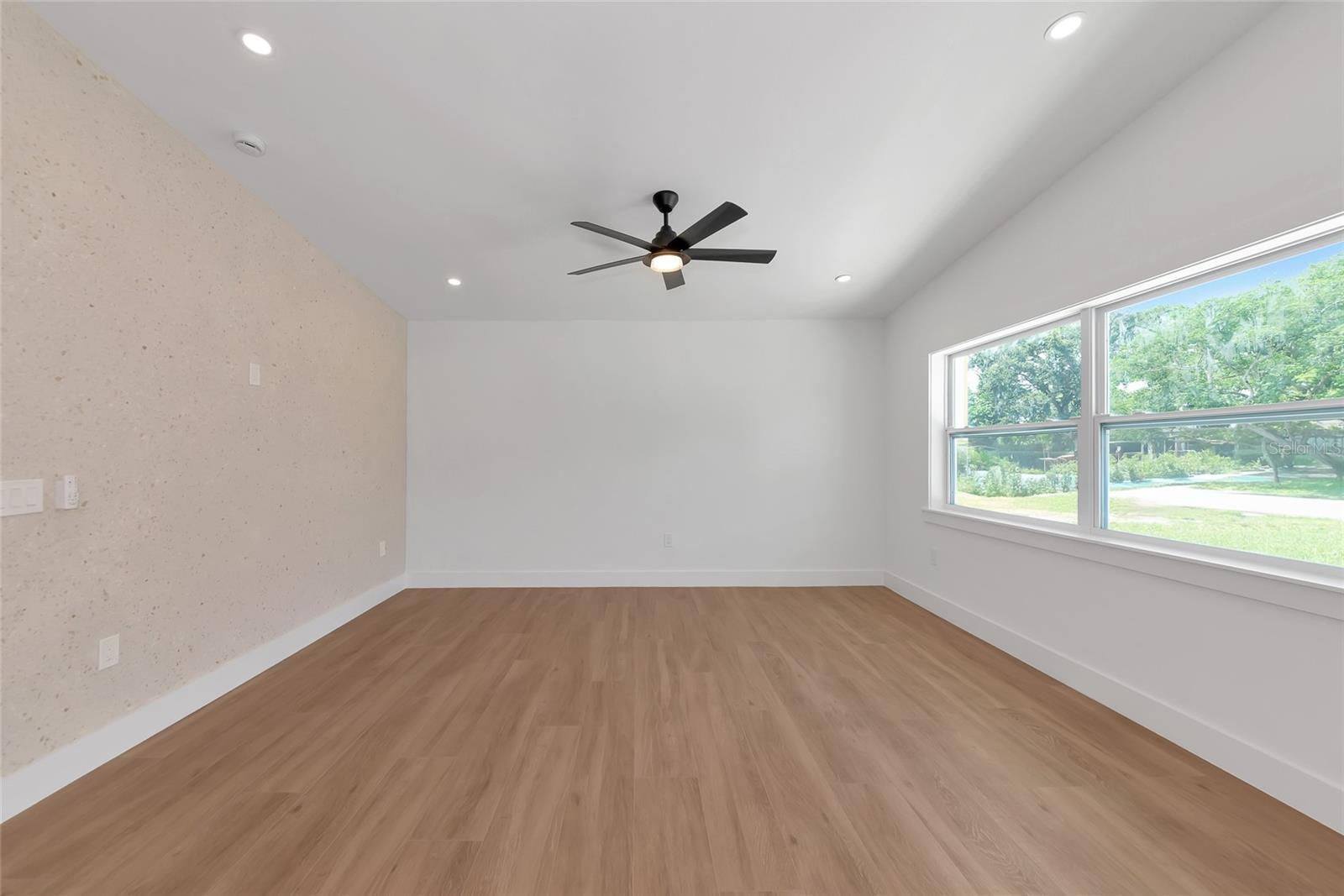 Image 57 of 66 For 4515 19th Avenue W