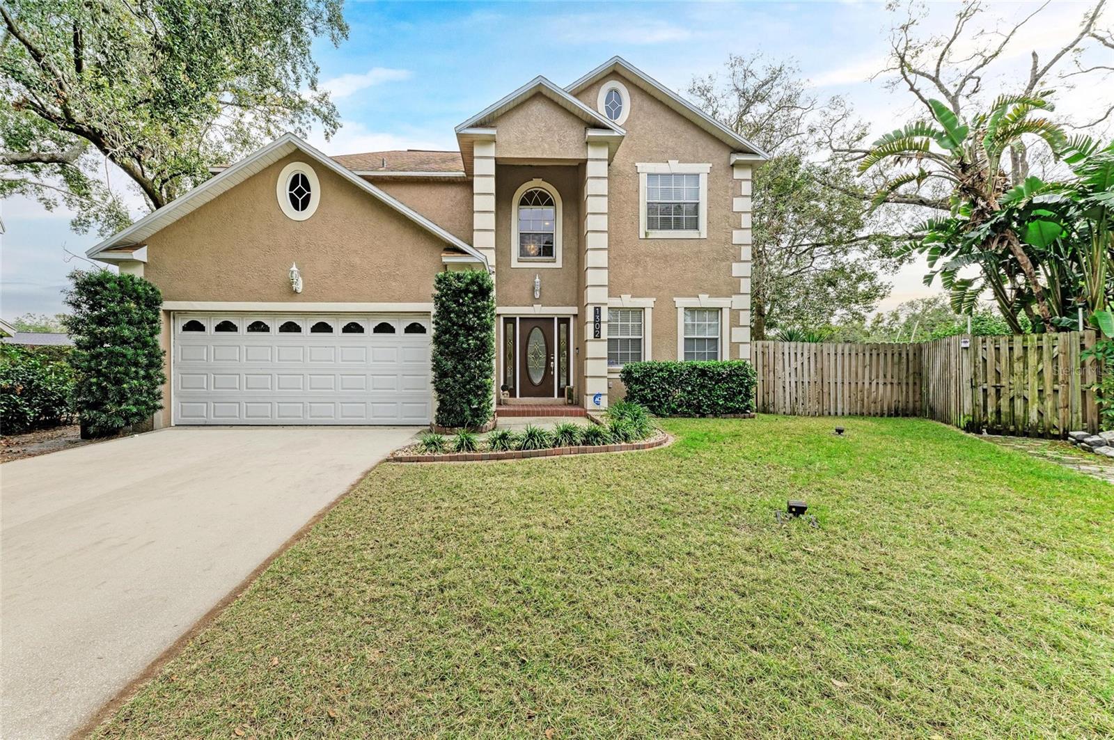 Image 3 of 42 For 1302 Carissa Court