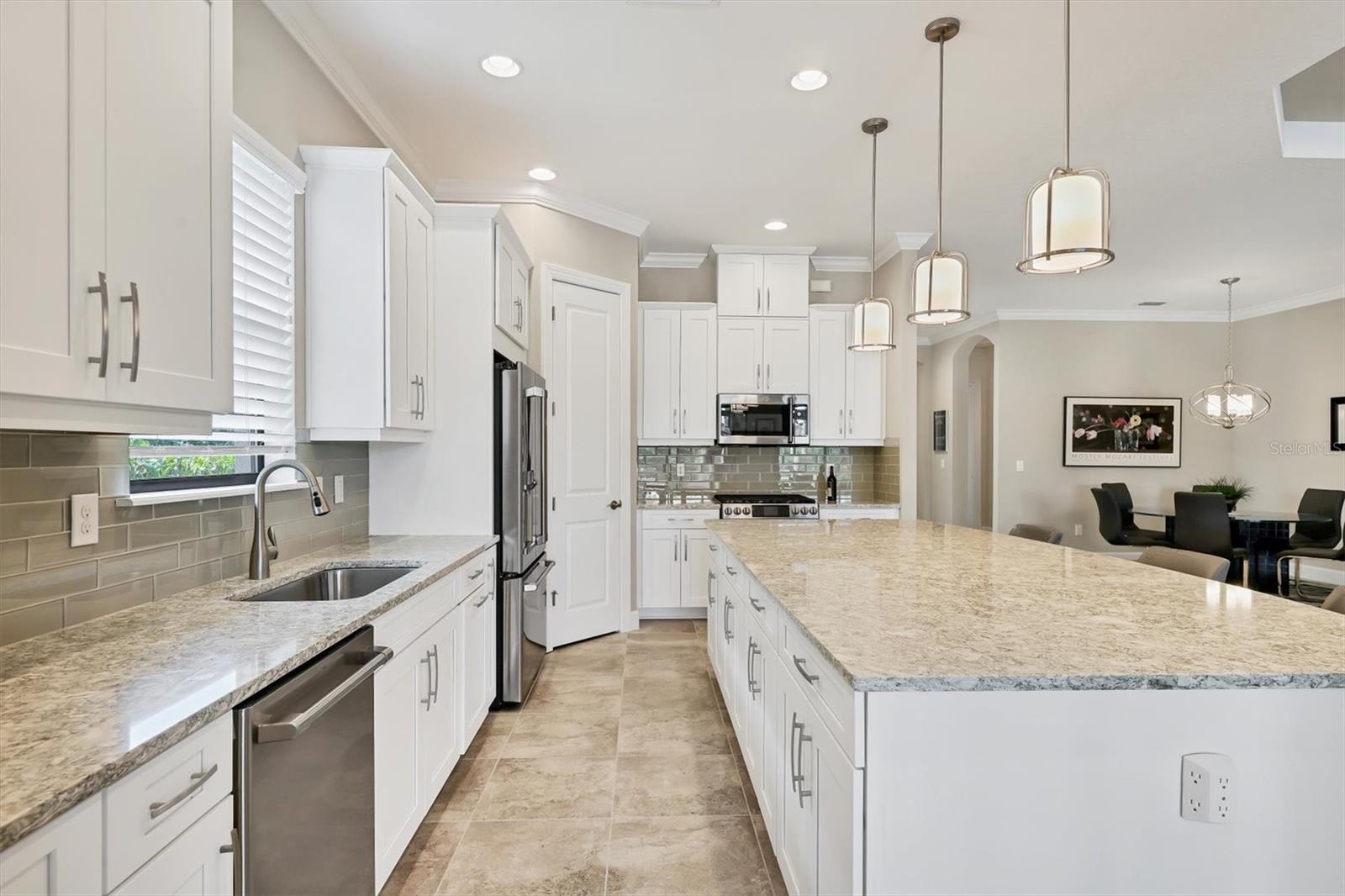 Image 16 of 67 For 5596 Cantucci Street