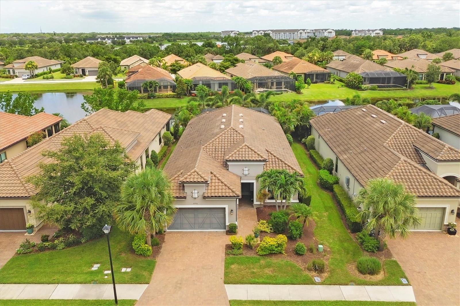 Image 2 of 67 For 5596 Cantucci Street