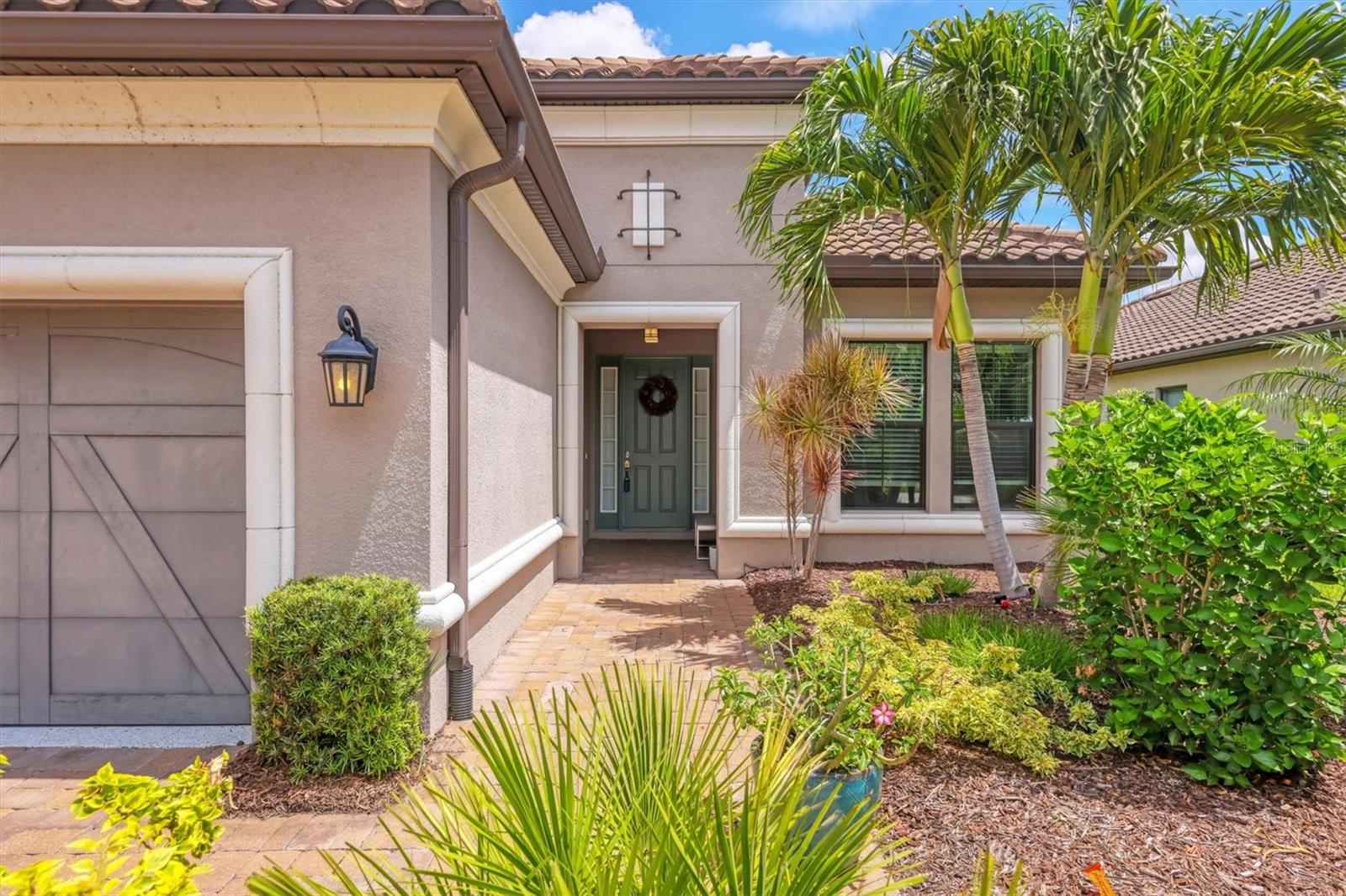 Image 4 of 67 For 5596 Cantucci Street