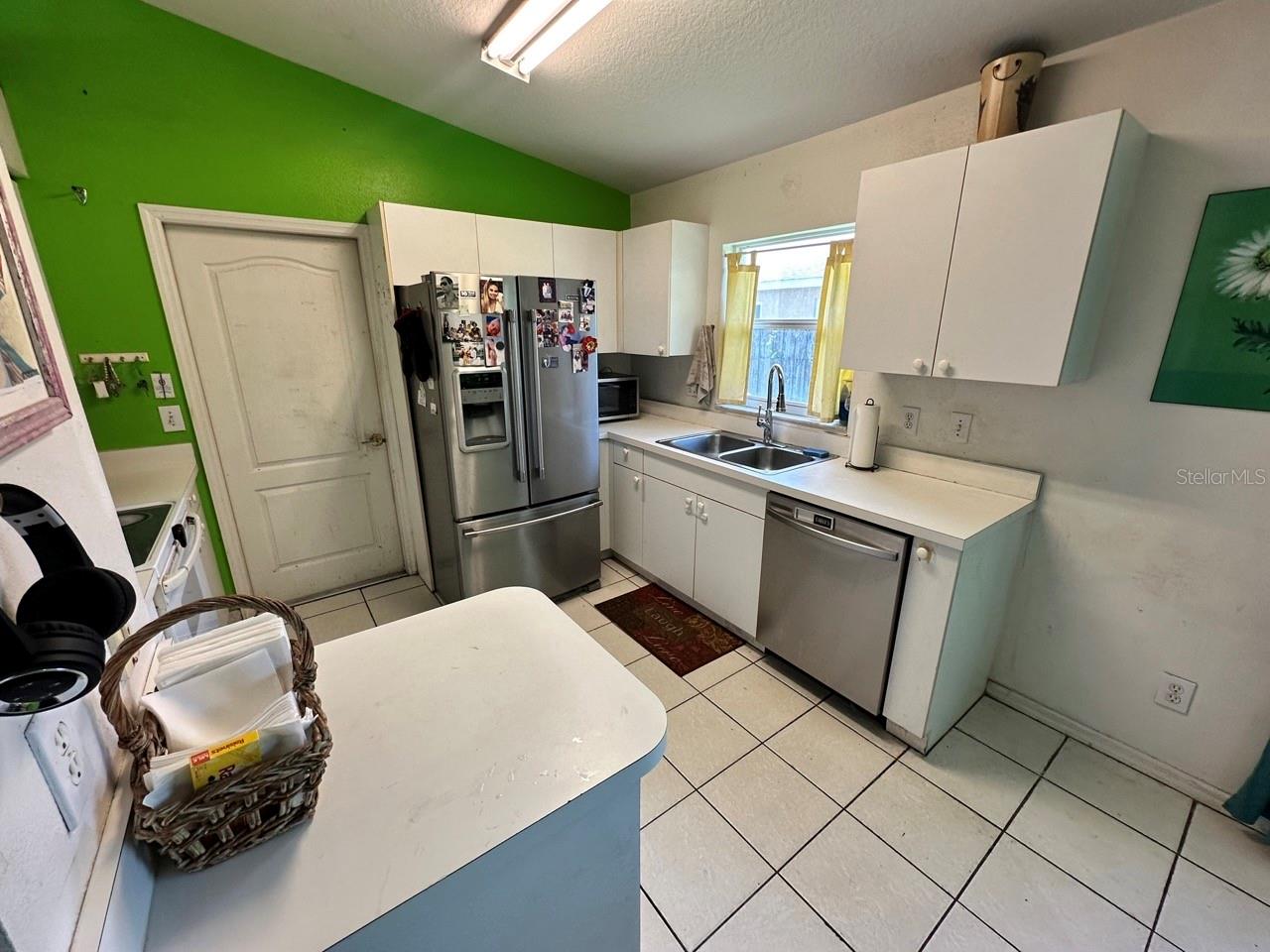 Image 8 of 19 For 3918 Wake Ave