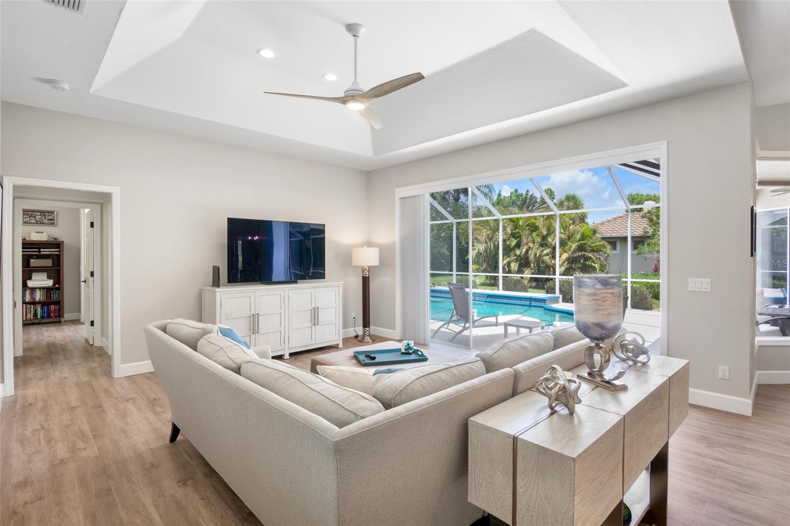 Image 10 of 43 For 4831 Sweetmeadow Circle