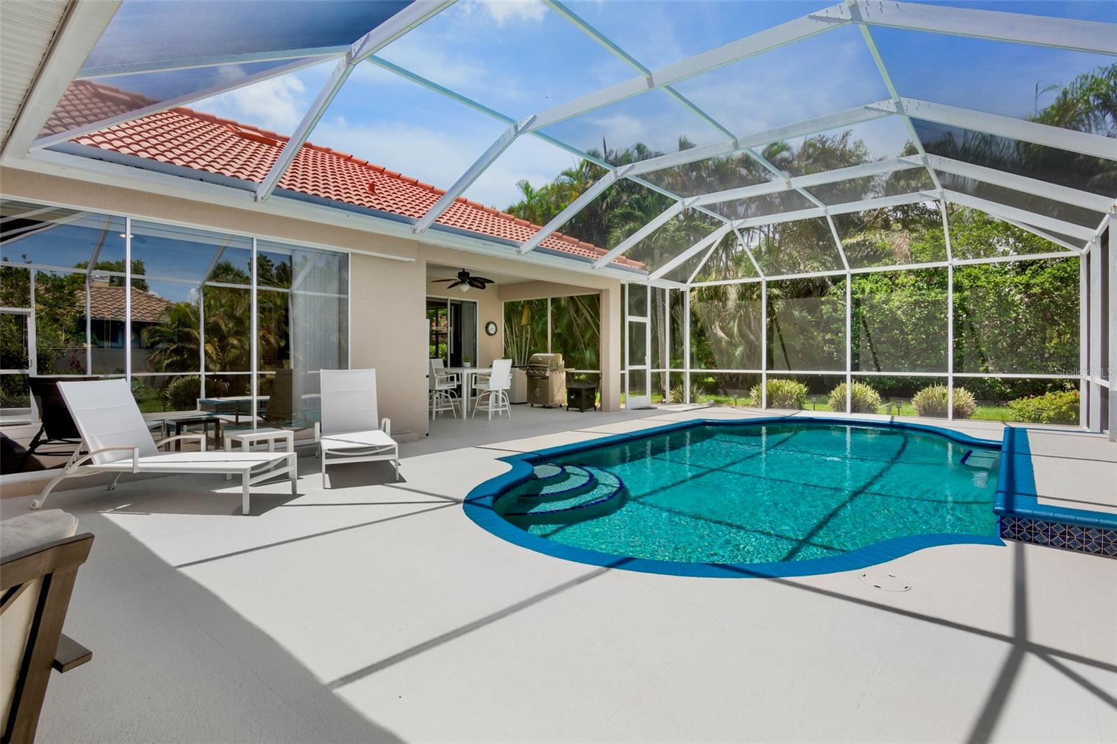 Image 15 of 43 For 4831 Sweetmeadow Circle