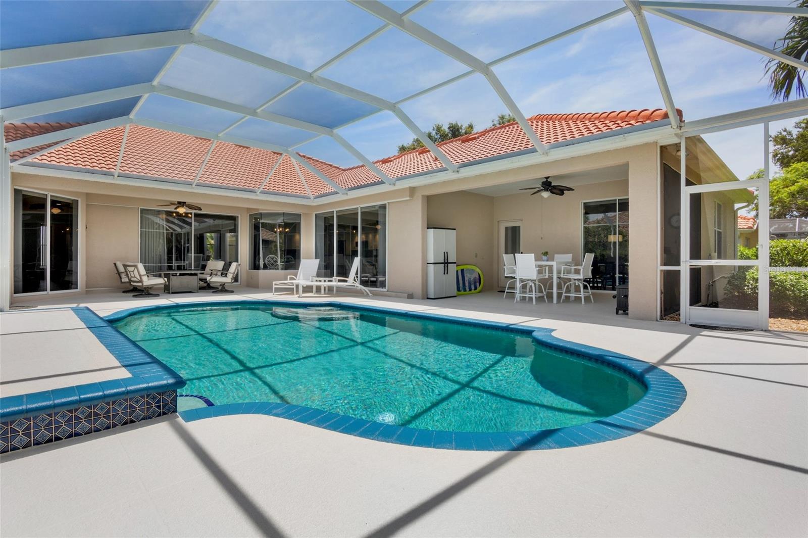 Image 17 of 43 For 4831 Sweetmeadow Circle