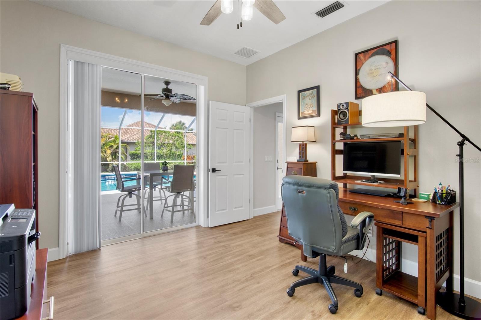 Image 28 of 43 For 4831 Sweetmeadow Circle