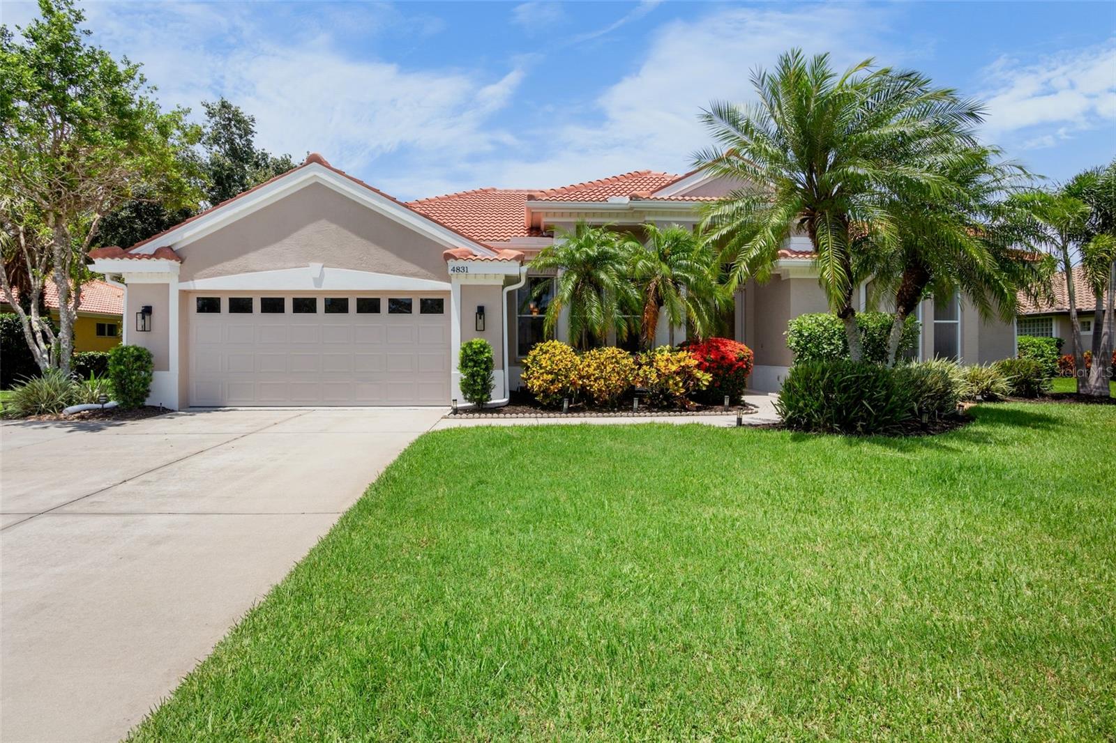 Image 3 of 43 For 4831 Sweetmeadow Circle