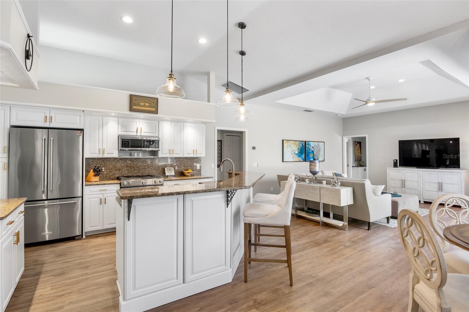 Image 7 of 43 For 4831 Sweetmeadow Circle