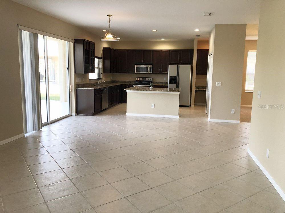 Image 4 of 26 For 6112 41st Street E