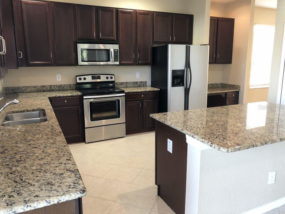 Image 5 of 26 For 6112 41st Street E
