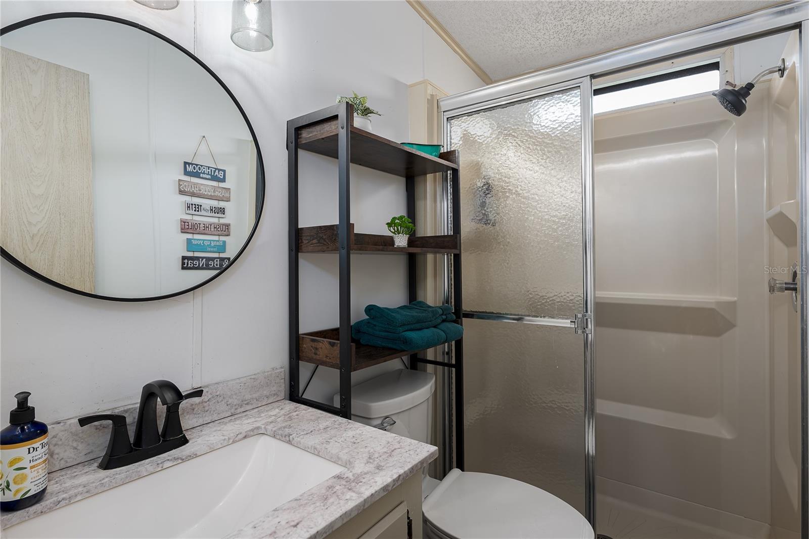 Image 18 of 29 For 4507 13th Street E