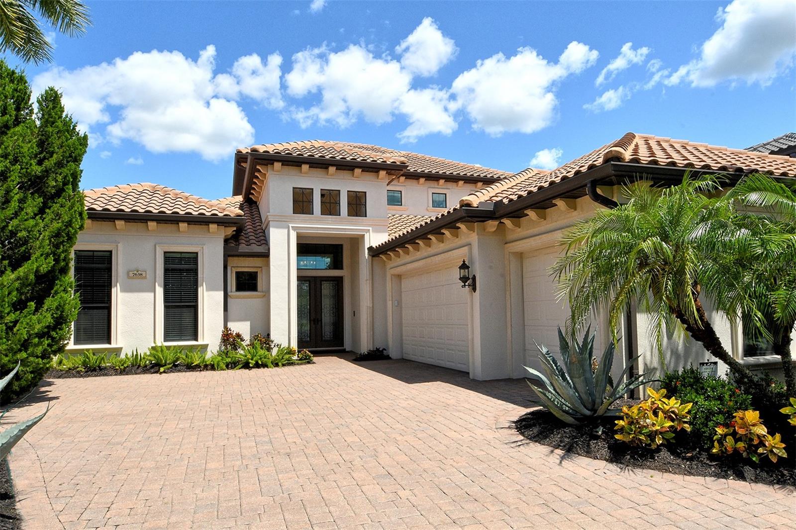 Details for 7638 Windy Hill Cove, BRADENTON, FL 34202
