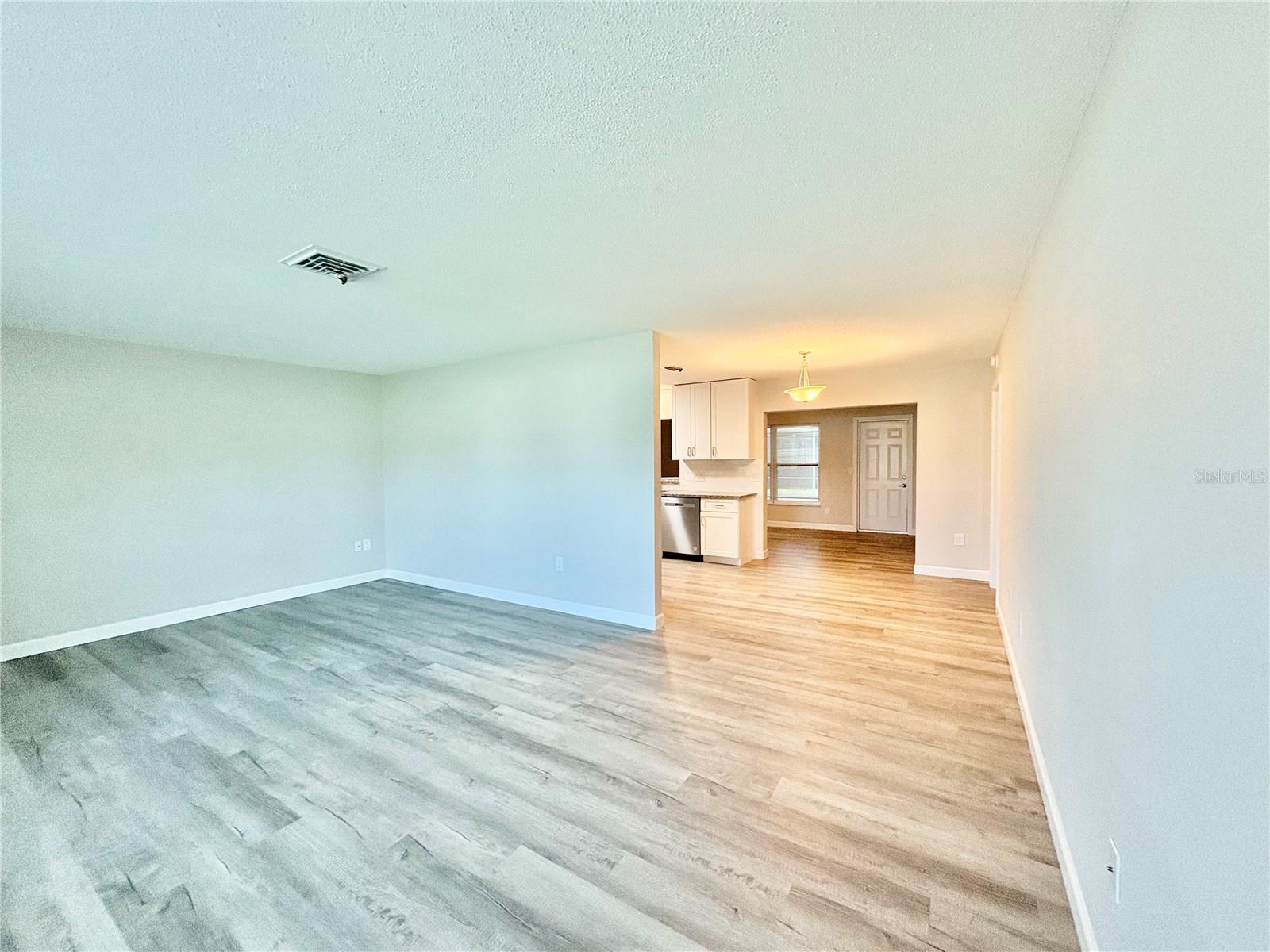 Image 5 of 29 For 3126 Shamrock Drive