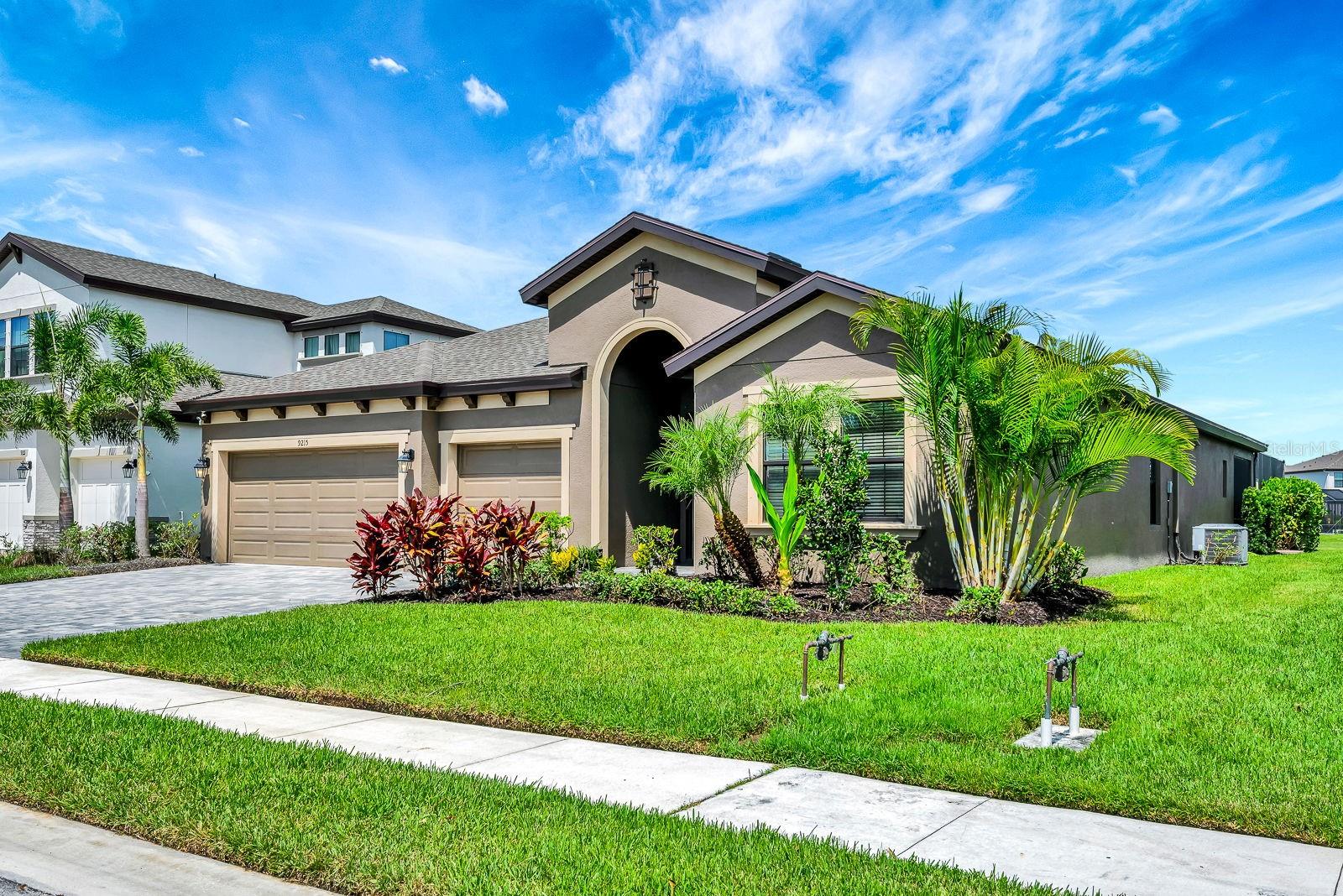 Image 3 of 62 For 9215 Isabella Circle