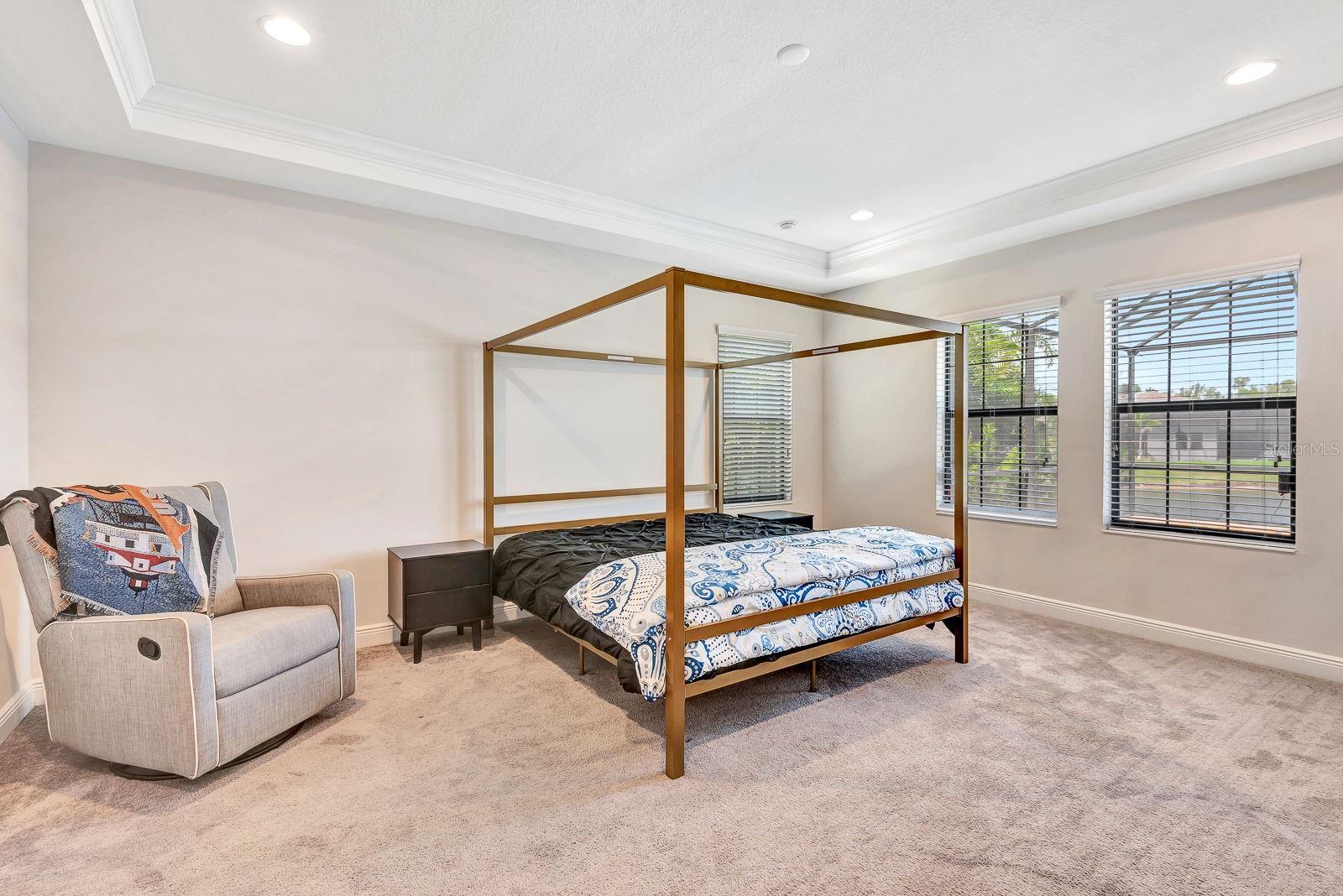 Image 35 of 62 For 9215 Isabella Circle
