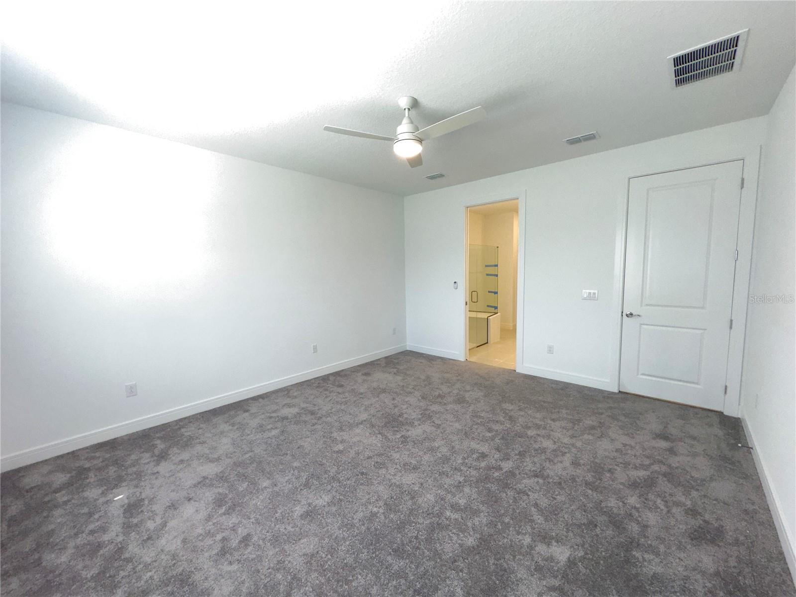 Image 11 of 24 For 10011 Longmeadow Avenue