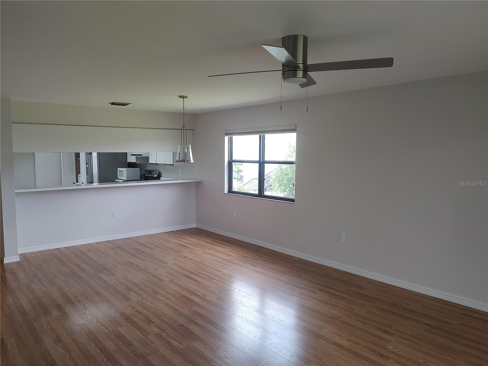 Image 10 of 49 For 515 Leffingwell Avenue 109