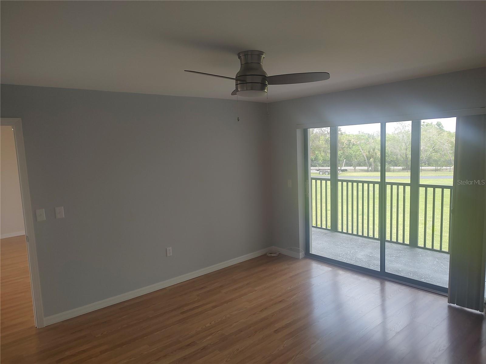 Image 12 of 49 For 515 Leffingwell Avenue 109