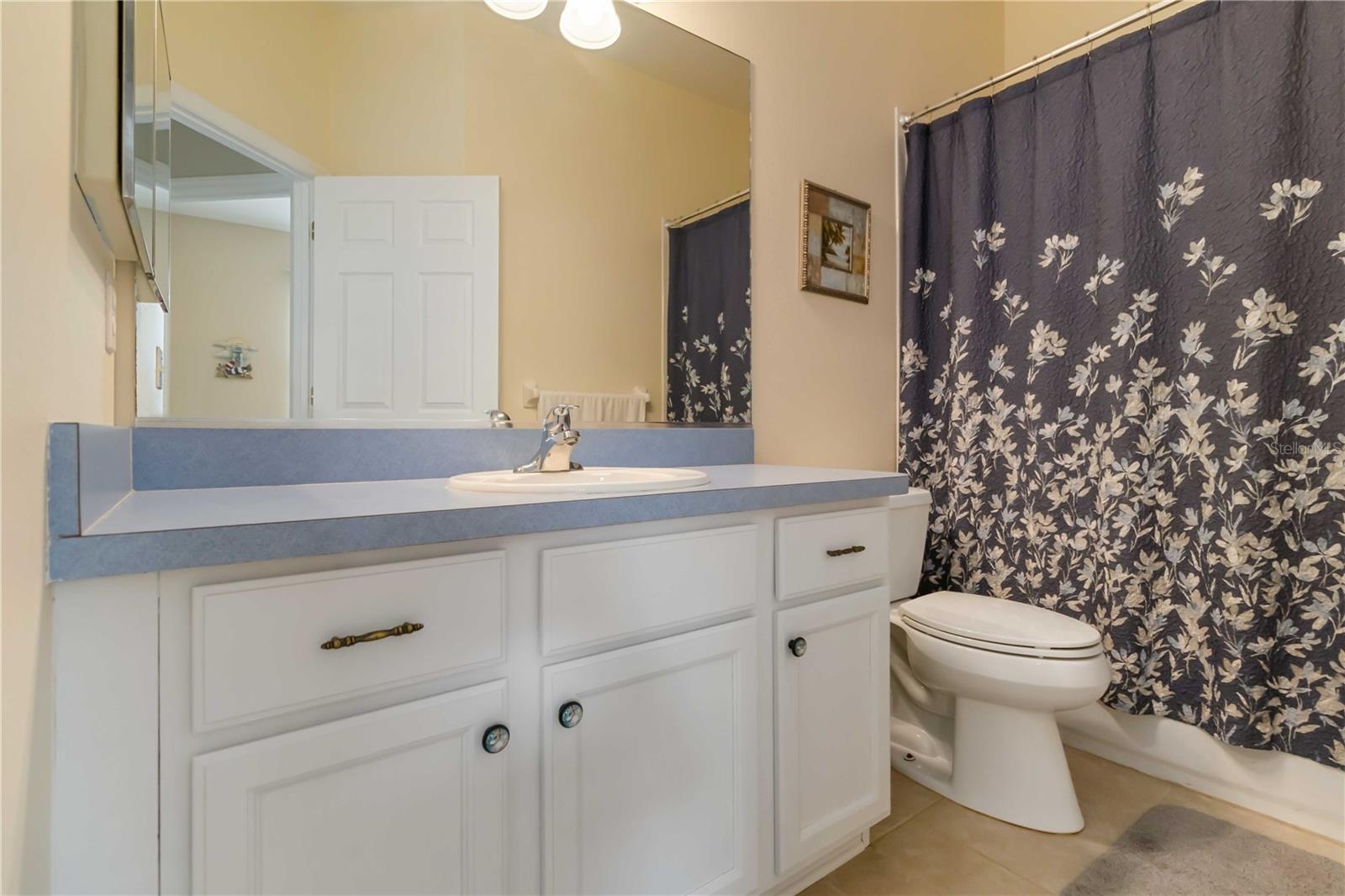 Image 24 of 37 For 9410 71st Avenue E