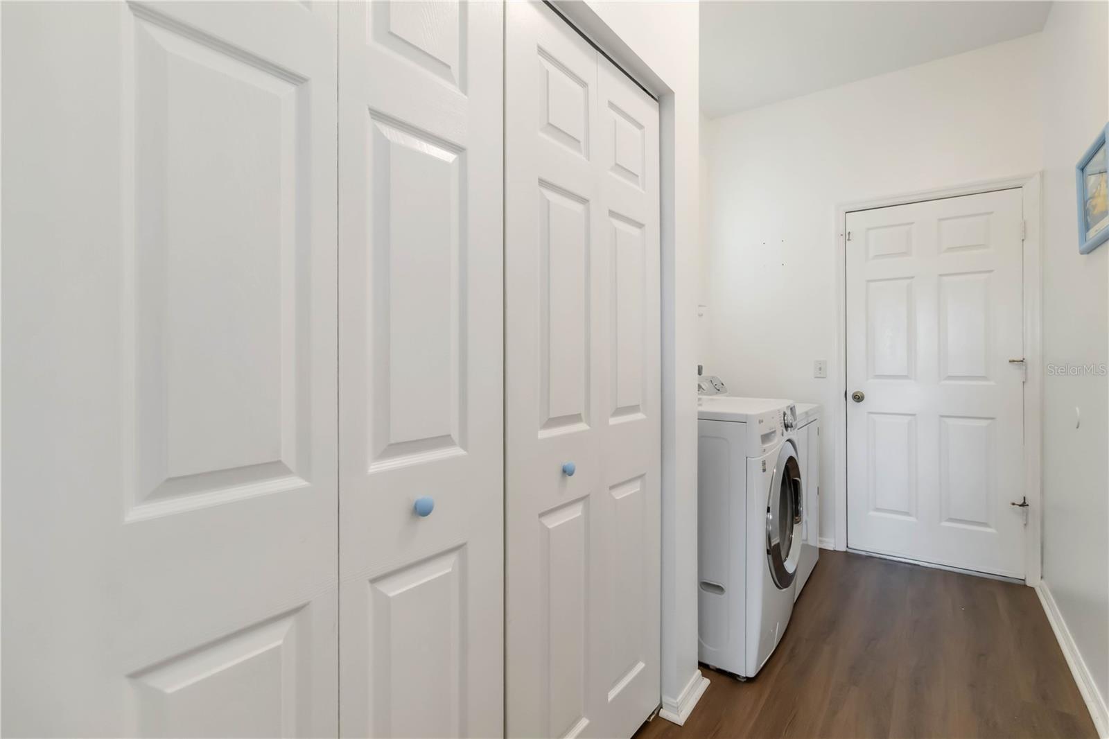 Image 28 of 37 For 9410 71st Avenue E