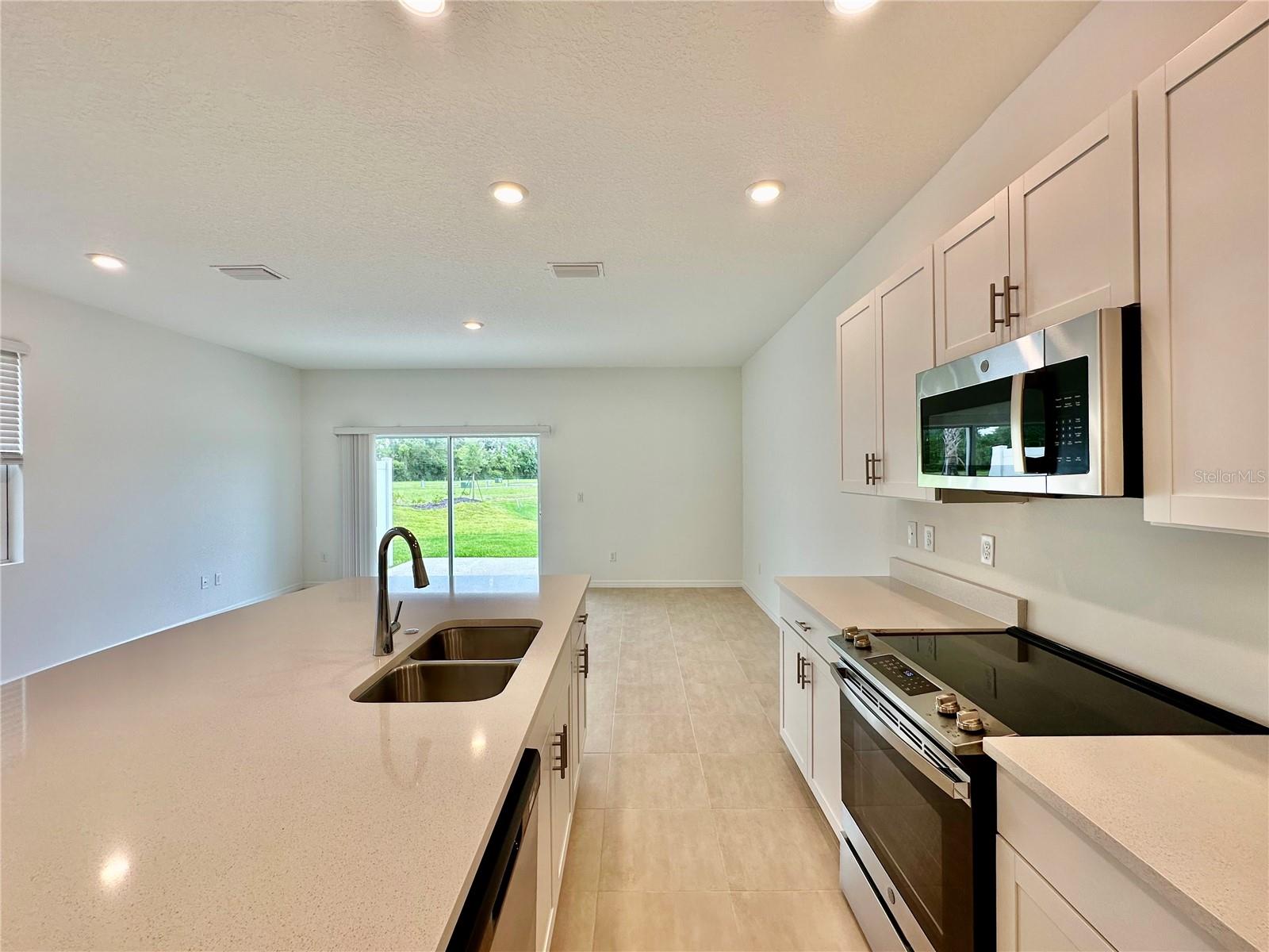 Image 11 of 59 For 15080 Ginetti Street