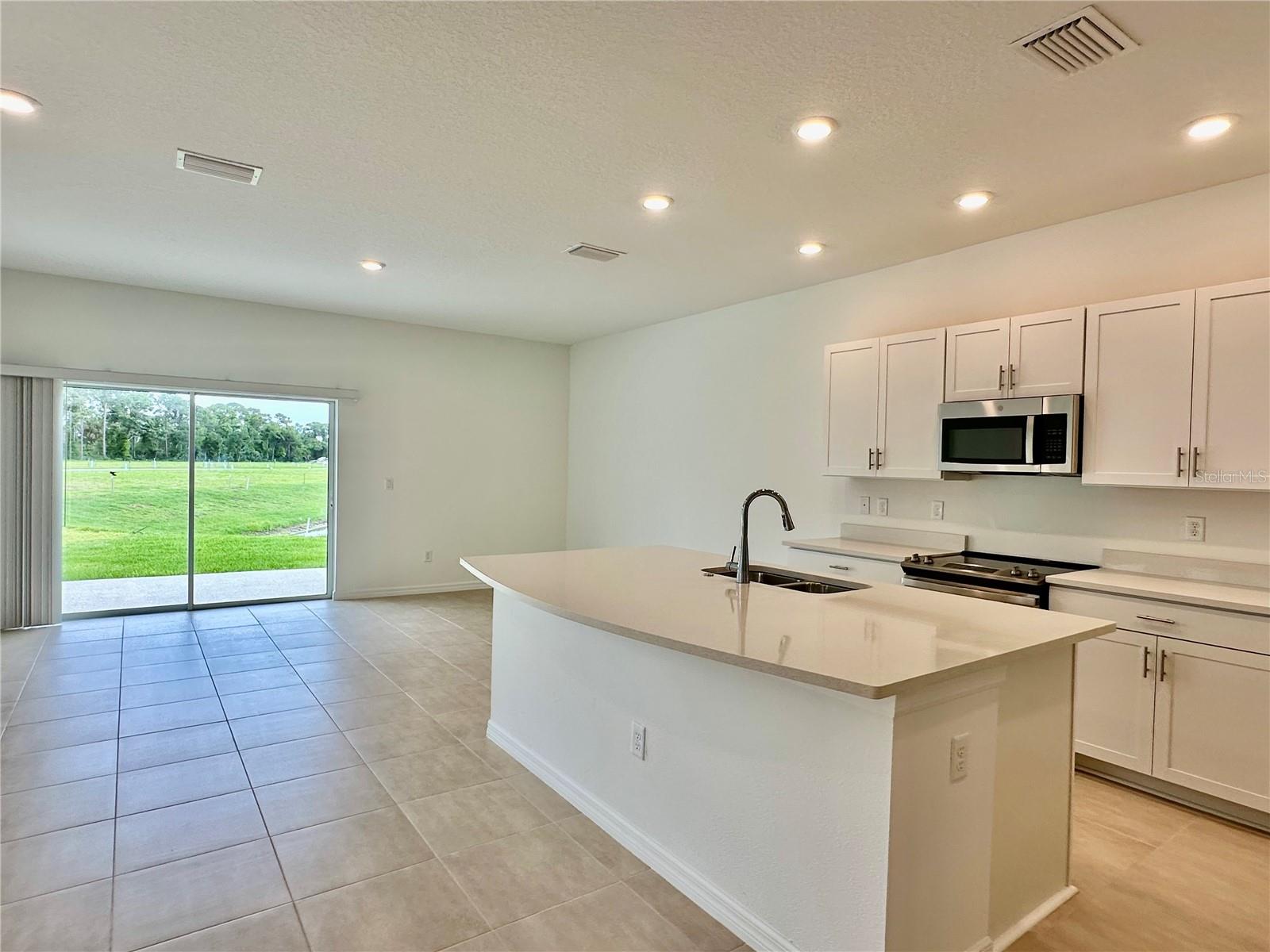Image 12 of 59 For 15080 Ginetti Street