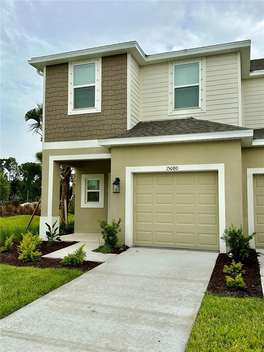 Image 4 of 59 For 15080 Ginetti Street