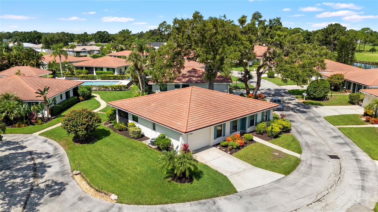 Image 3 of 44 For 5017 Vivienda Way 29