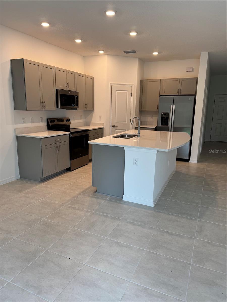 Image 4 of 20 For 15052 Cuzcorro Court