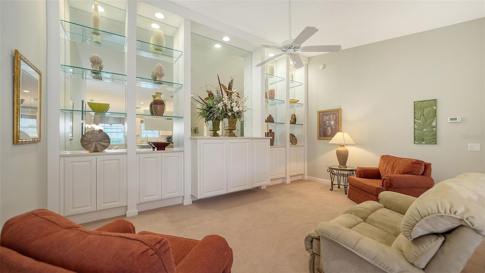 Image 10 of 88 For 6057 Erice Street